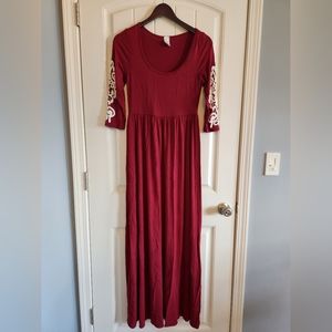 Pink Blush Maternity Quarter Sleeve with Lace Details Maxi Dress Size Medium